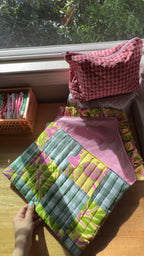 HIBISCUS RUFFLE LAPTOP SLEEVE
