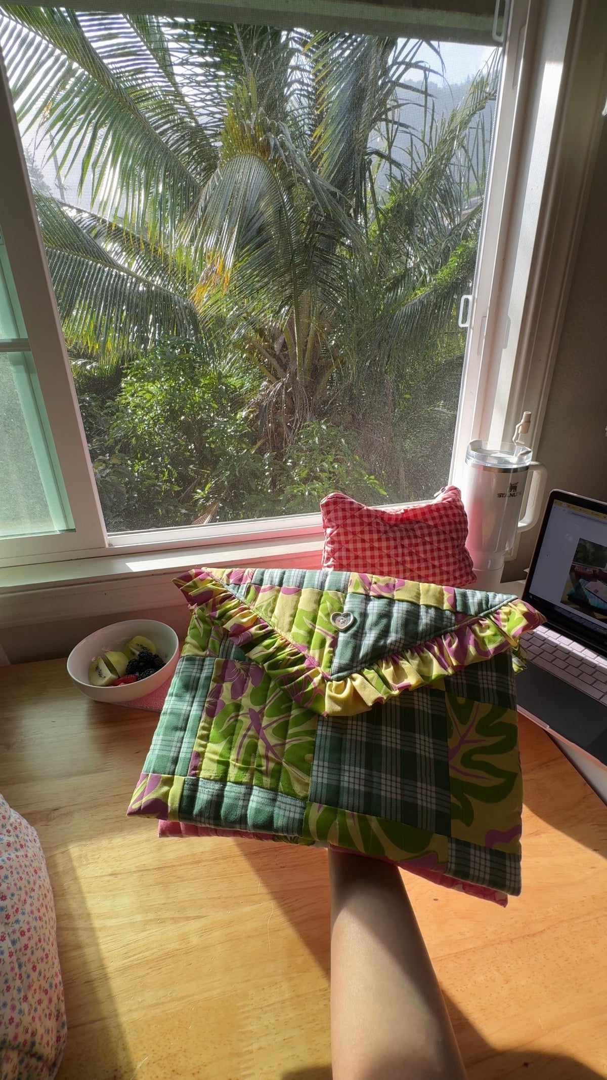 HIBISCUS RUFFLE LAPTOP SLEEVE