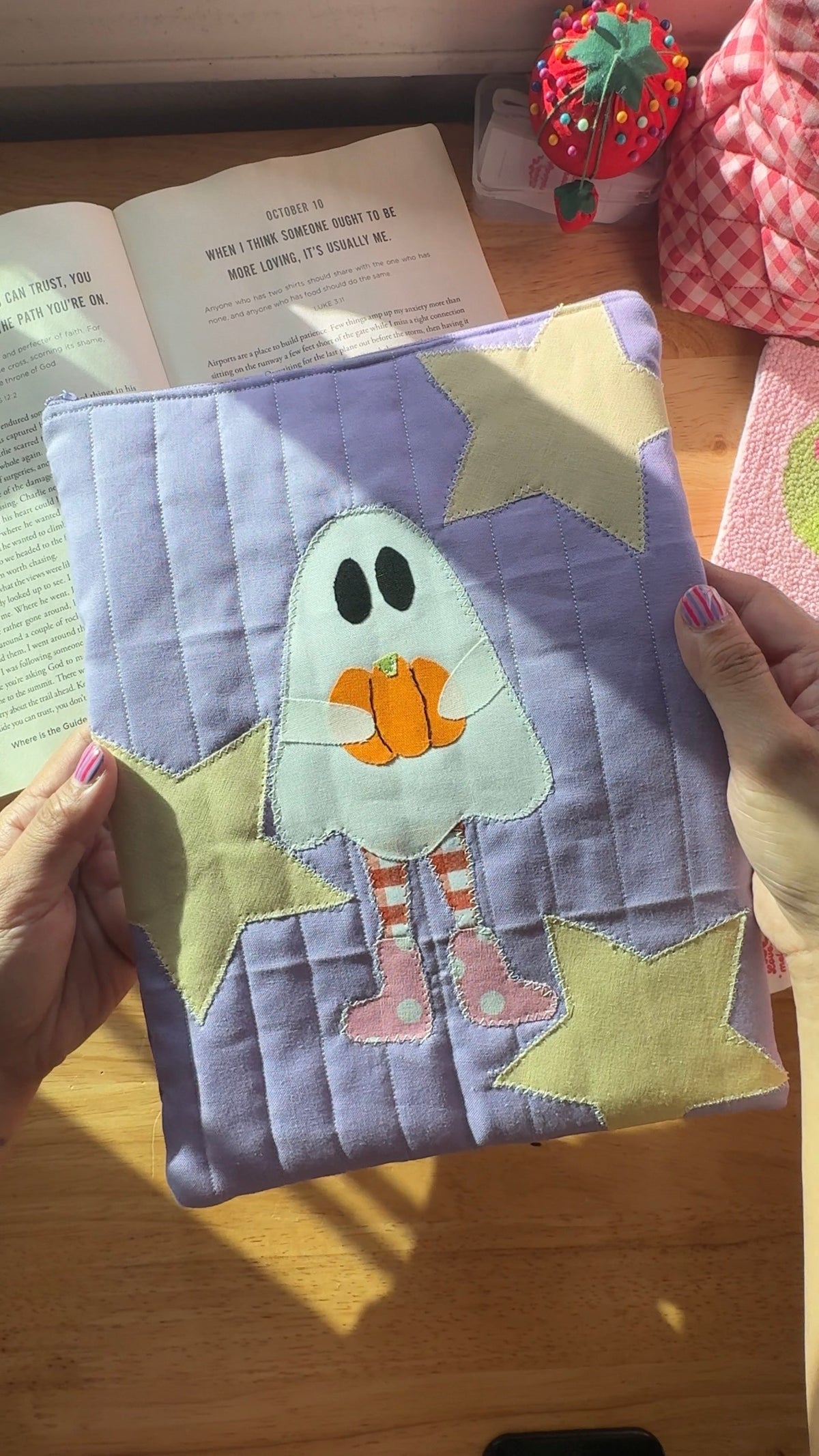 BOO-TIFUL BOOK SLEEVE